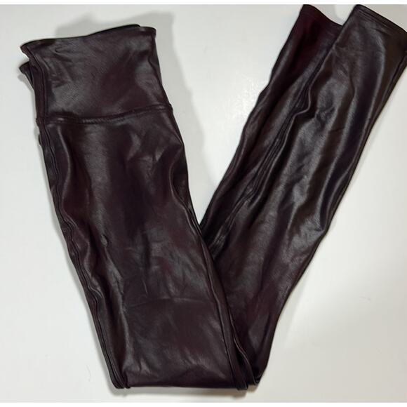 SPANX faux leather Black fabric leggings, size Extra Large - Picture 3 of 11